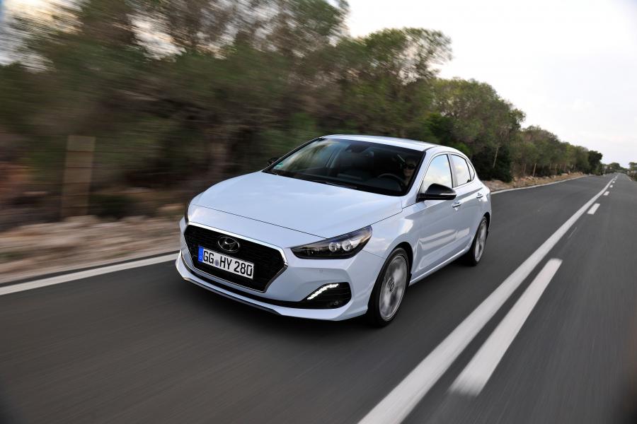  Hyundai i30 Fastback (PD) 2017 года  (WW) (фото 29 из 51)